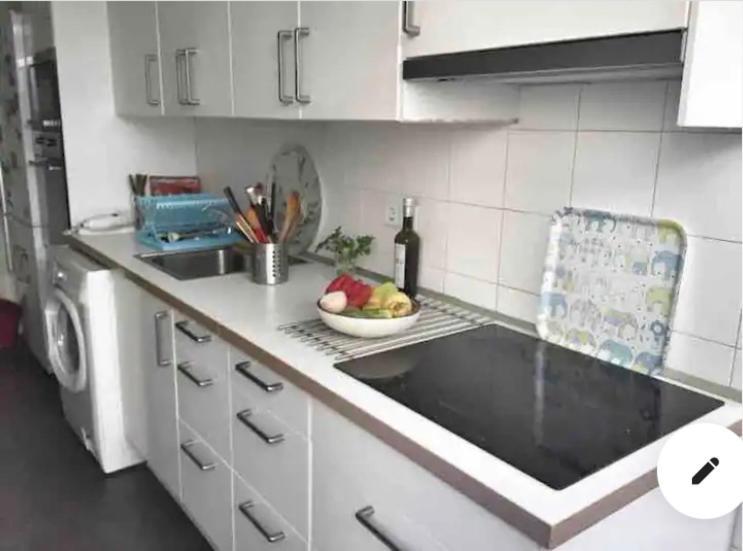 Piso Centrico, Bonito, Acogedor, Aire Acondicionado Y Piscina Enfrente De Casa מדריד מראה חיצוני תמונה